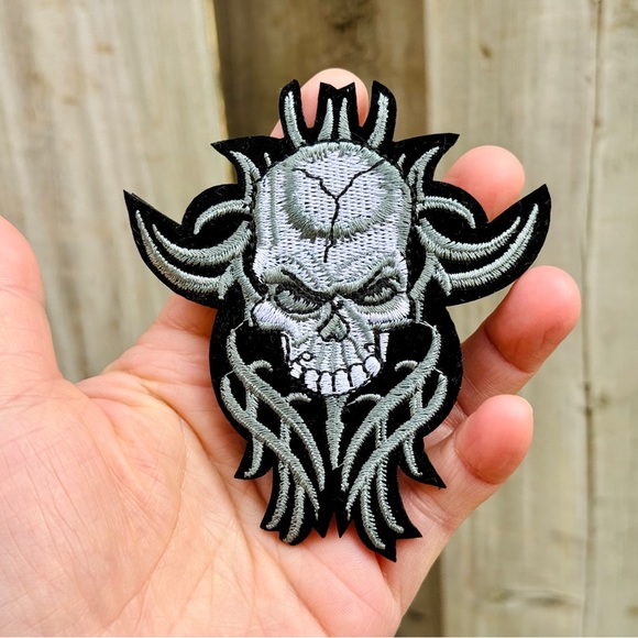 Set of 3 Skull Patches Skull Iron on Patches Pirate Patches - Picture 4 of 4